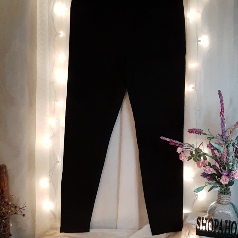 NWT Forever 21 hi rise stretch skinny jeans
